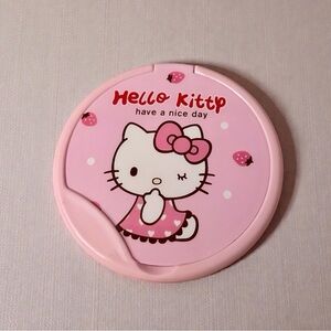 NWT Pink Hello kitty mirror & Comb Set